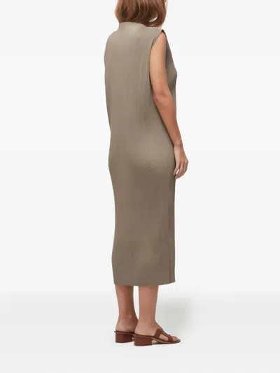Osklen Sleeveless Pleated Dress In Brown