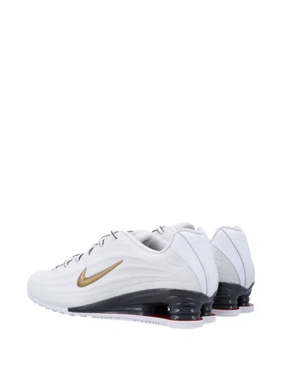 Nike Solid Color Sneakers In Multi