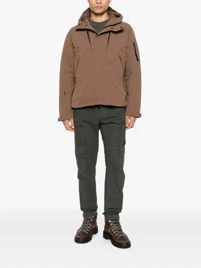 C.p. Company Lens-detail Cargo Pants In Green