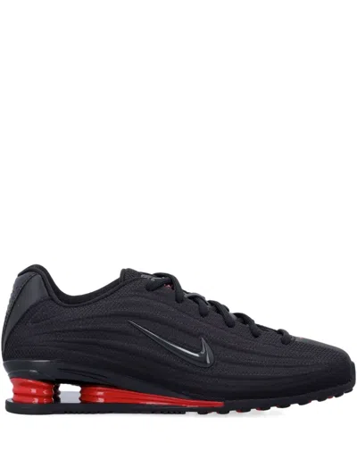 Nike Shox Z Swoosh Detail Trainers In Black