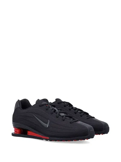 Nike Shox Z Swoosh Detail Trainers In Black