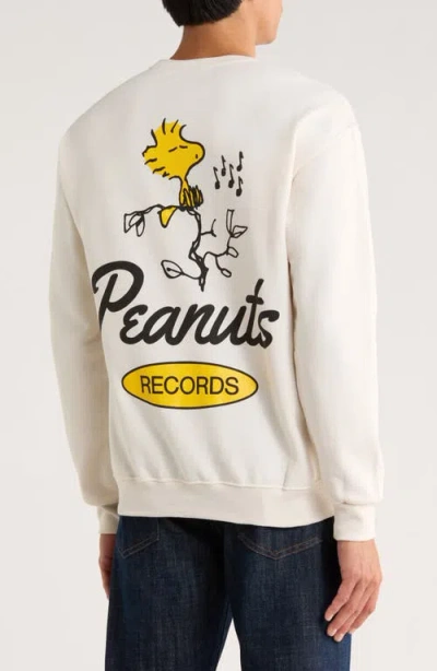 The Forecast Agency Peanuts Records Graphic Pullover In White