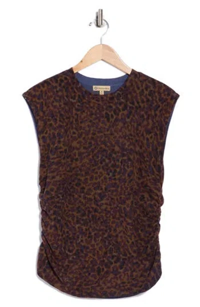 Democracy Sweater Vest In Brown