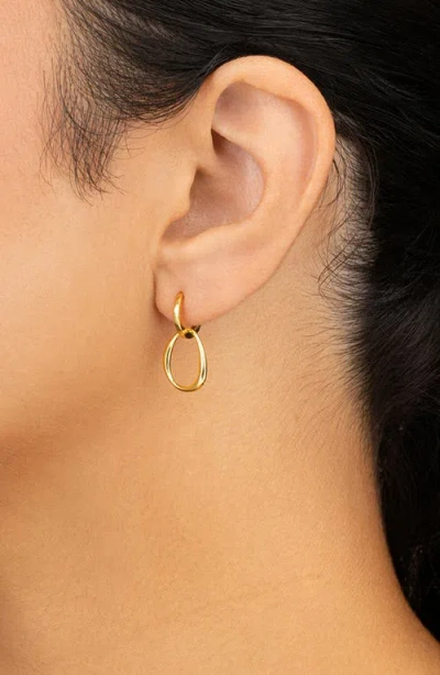 Sterling Forever Dorothy Simple Polished Interlock Drop Earrings In Gold