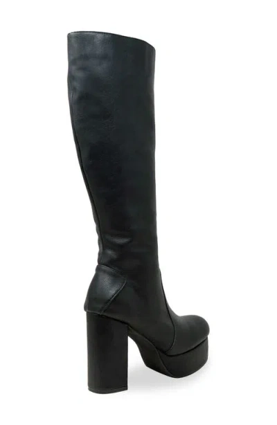 Chase & Chloe Chase And Chloe Knee High Platform Boot In Black