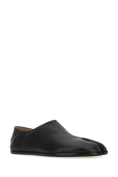 Maison Margiela Smooth Leather Loafers With Split-toe Design In Black