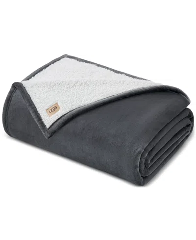 Ugg Avery Faux Fur Blanket, King In Black