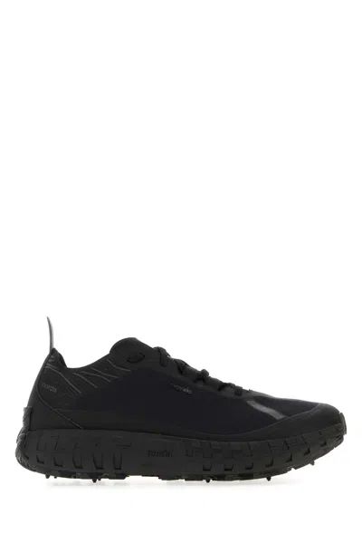 Norda Run Black Canvas 001a Sneakers In Black