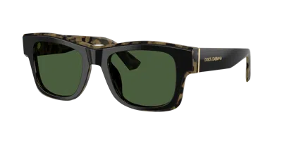 Dolce & Gabbana Square-frame Sunglasses In Green