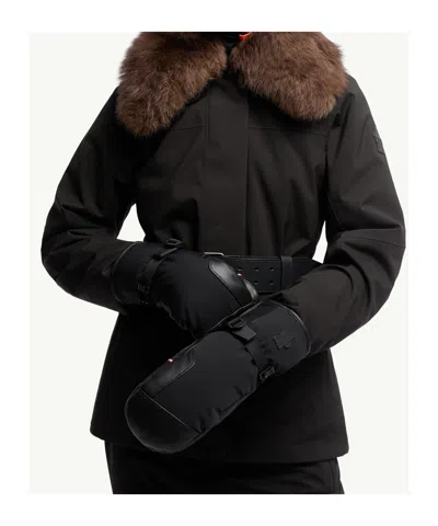 Moncler Padded Gloves In Black