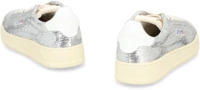 Autry Dallas Low Sparkling Sneakers In Silver And White Sequins Shoes In Silver