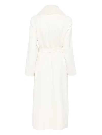 Liska Mantel Mit Gürtel In White