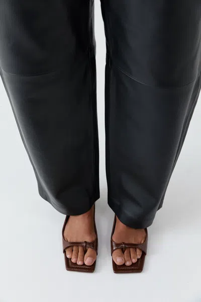 St Agni 90s Square Toe Flat In Brown