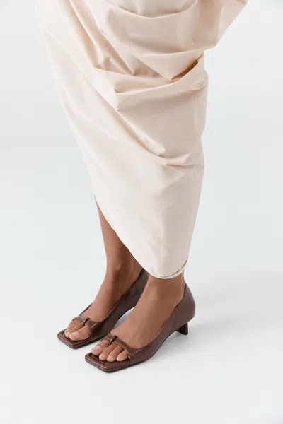 St Agni 90s Square Toe Heel In Brown