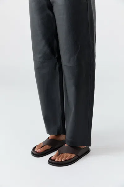 St Agni Classic Thong Slide In Black