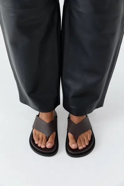 St Agni Classic Thong Slide In Black