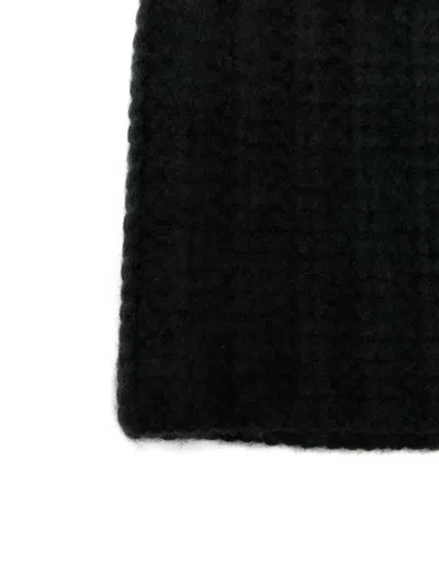 Liska Ribbed Cashmere Beanie In Black
