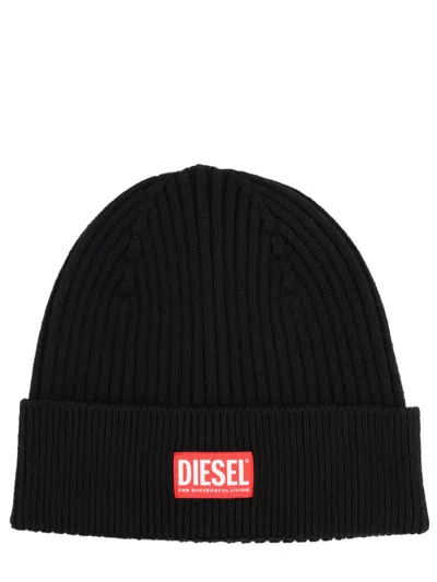 Diesel Ribbed Logo Beanie In Black