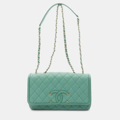 Pre-owned Chanel Cc Filigree Shoulder Bag Caviar Skin Grained Calf Green