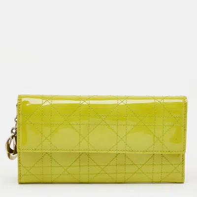 Pre-owned Dior Light Green Cannage Patent Leather Rendezvous Wallet On Chain
