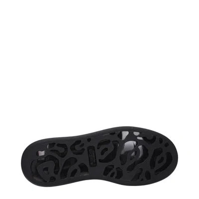 Alexander Mcqueen Sneakers Oversize Uomo Pelle Nero/nero In Black