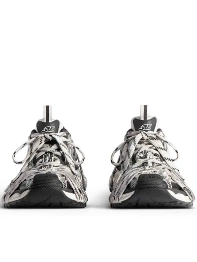 Balenciaga Mens 3xl Extreme Laces Logo Sneaker In Multi