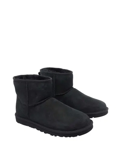 Ugg Classic Mini Booties In Black