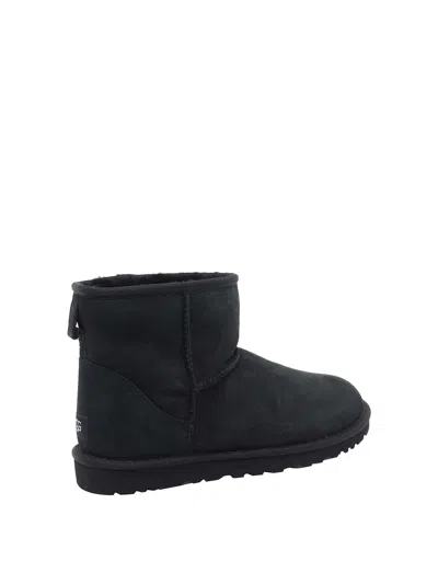 Ugg Classic Mini Booties In Black