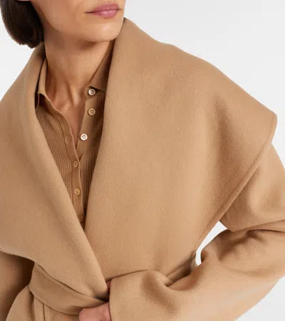 Gabriela Hearst Harris Belted Cashmere Jacket In Neutral