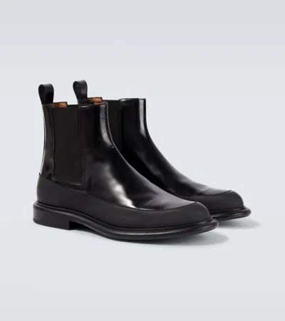 Givenchy Gent Leather Chelsea Boots In Black