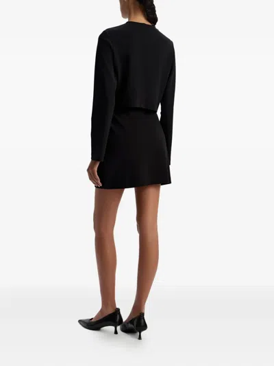 12 Storeez Crepe Mini Skirt In Black