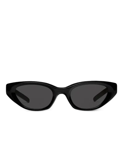 Gentle Monster Verse 01 Star-detail Cat-eye Sunglasses In Black