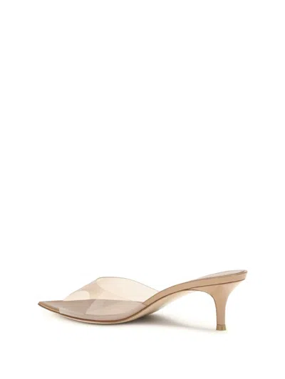 Gianvito Rossi Elle 55 Heeled Mules In Neutral