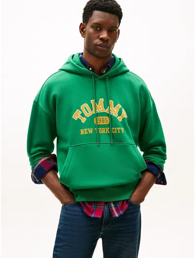Tommy Hilfiger Tommy Nyc Logo Hoodie In Green