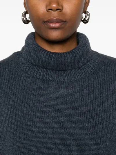 Lisa Yang Heidi Cashmere Turtle-neck Sweater In Black