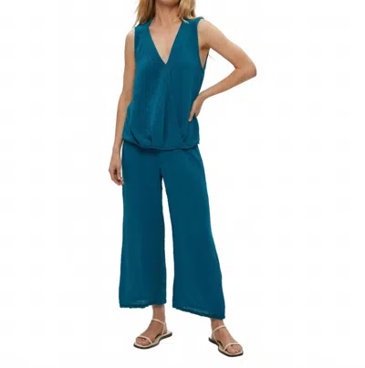 Michael Stars Medina Cropped Gauze Pant - Petite In Lagoon In Blue
