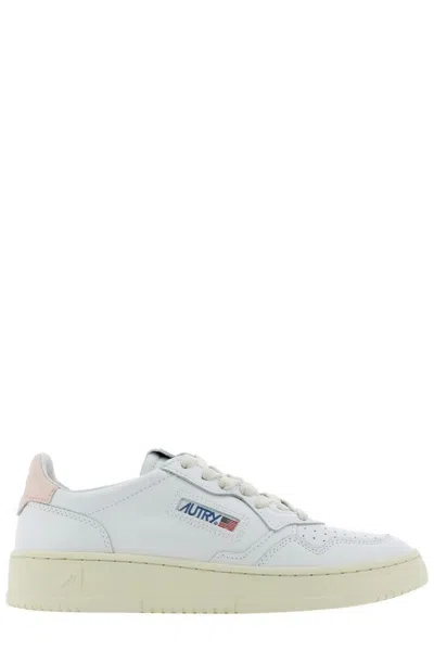 Autry Low-top Sneakers With Clean Design And Timeless Appeal In White