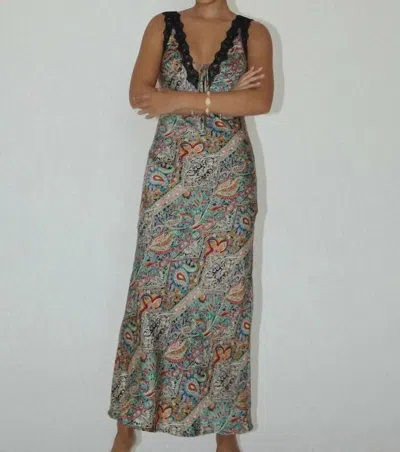 Bailey Rose Paisley Print Maxi Dress In Multi In Gray