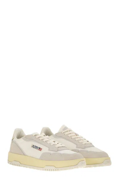 Autry Wildpace - Fabric And Suede Trainers In White