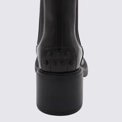 Tod's Black Leather Boots In Black