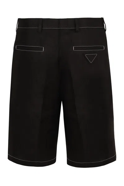 Prada Linen Bermuda-shorts In Black