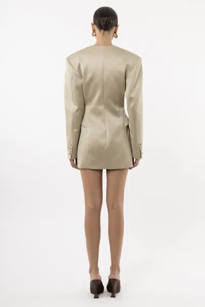 Arakii Silouh Button Blazer In Green
