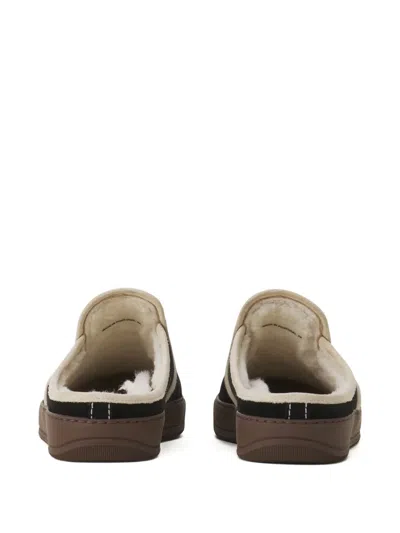 绒面皮套穿式运动鞋