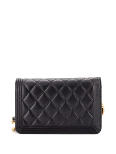 Pre-owned Chanel Boy Wallet On Chain Quilted Lambskin Crossbody Bag In Black