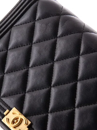 Pre-owned Chanel Boy Wallet On Chain Quilted Lambskin Crossbody Bag In Black