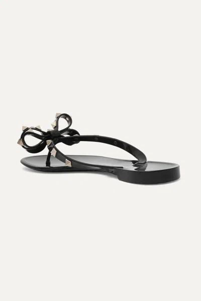 Valentino Garavani Valentino Rockstud Rubber Flip Flop In Black