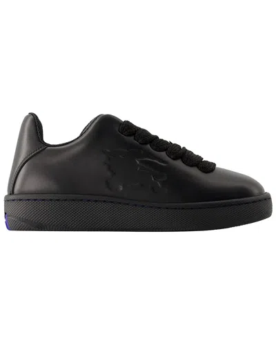 Burberry Box Logo Embossed Sports Sneakers In Black