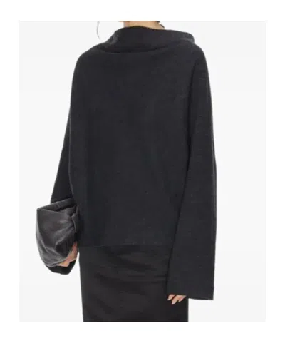 Carven Long-sleeved Top In Black