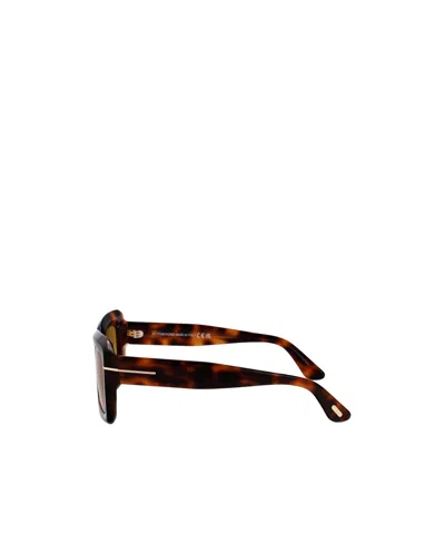 Tom Ford Squared Sunglasses Ft1318 53 E In Brown