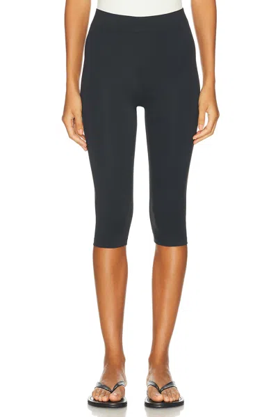 Norba Romeo Capri Legging In Black